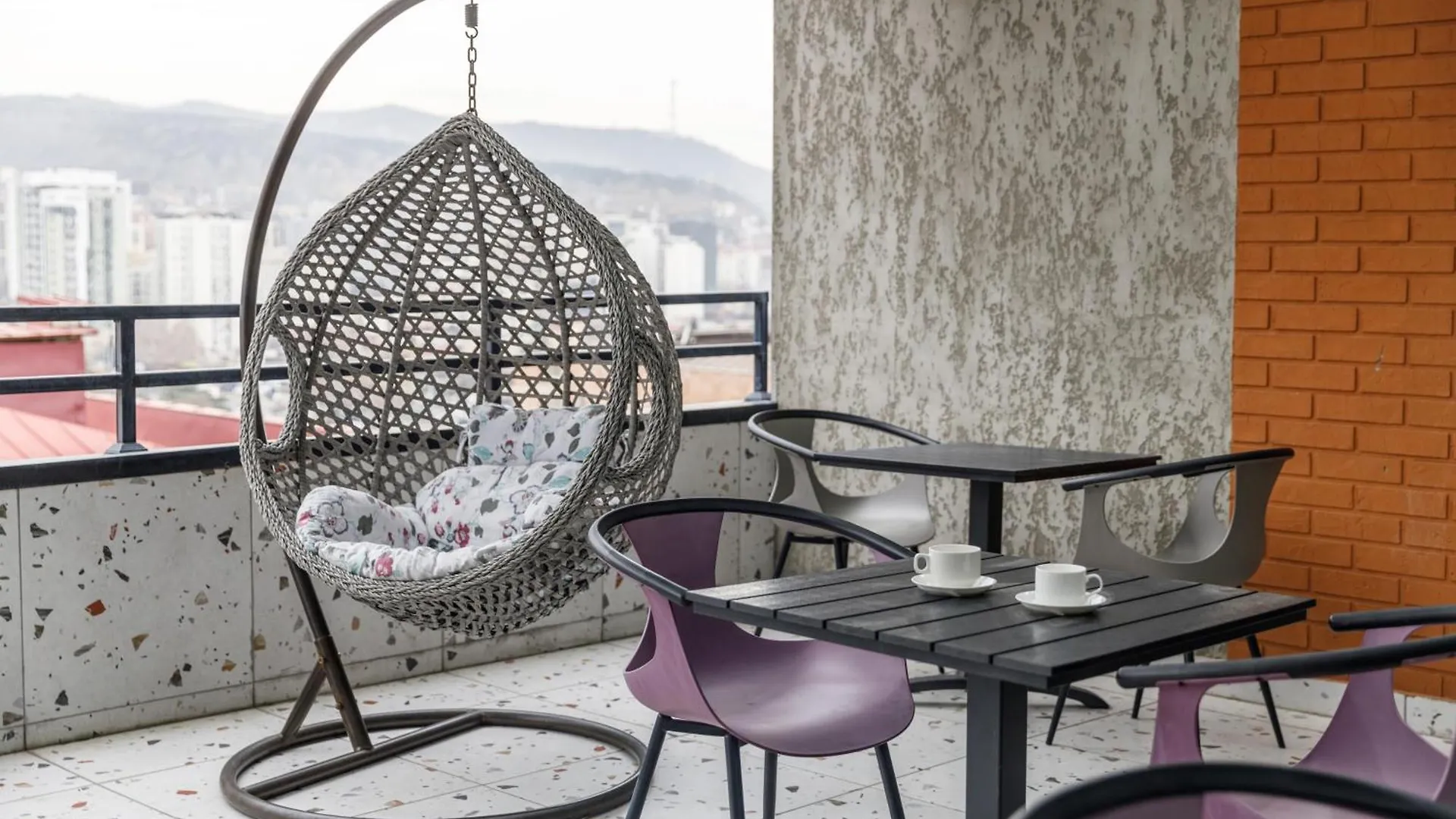 Address Inn Tiflis 4*,