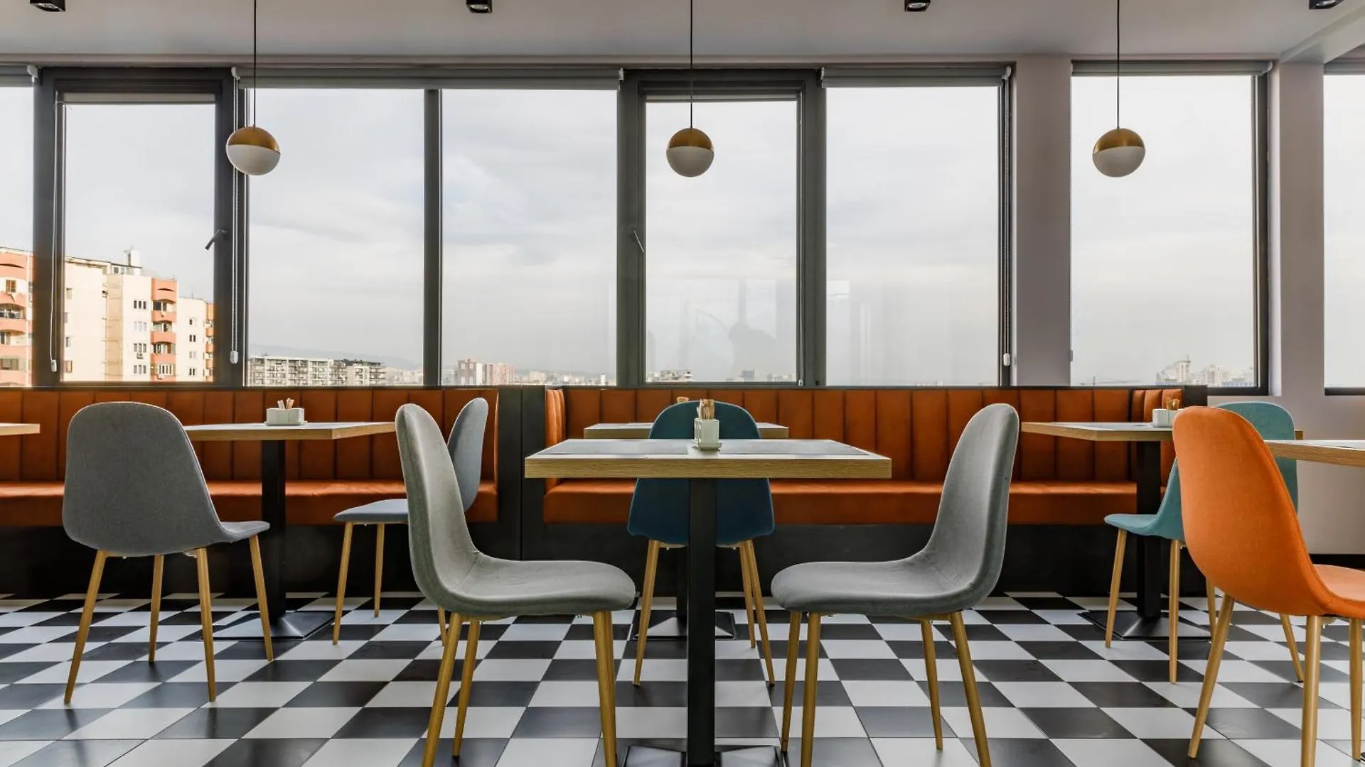 Address Inn Tiflis Otel